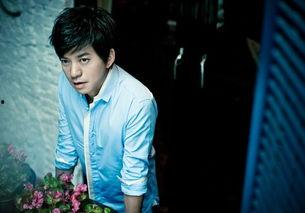 李健夫妻爆料视频,甜蜜日常曝光，夫妻情深引网友热议  第1张